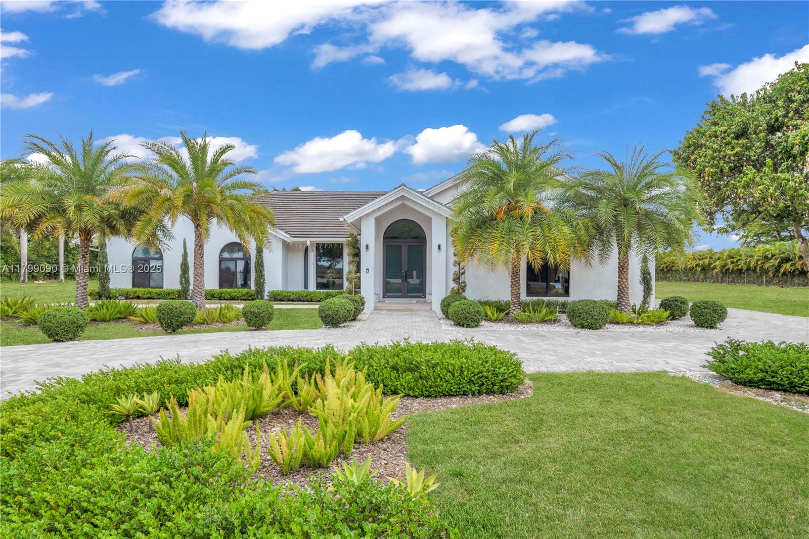 17795 SW 158th St Miami, FL 33187