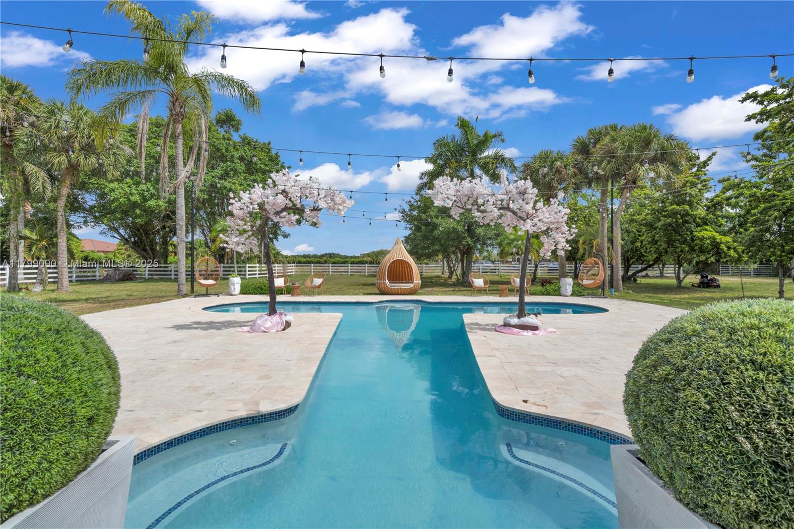 17795 SW 158th St Miami, FL 33187