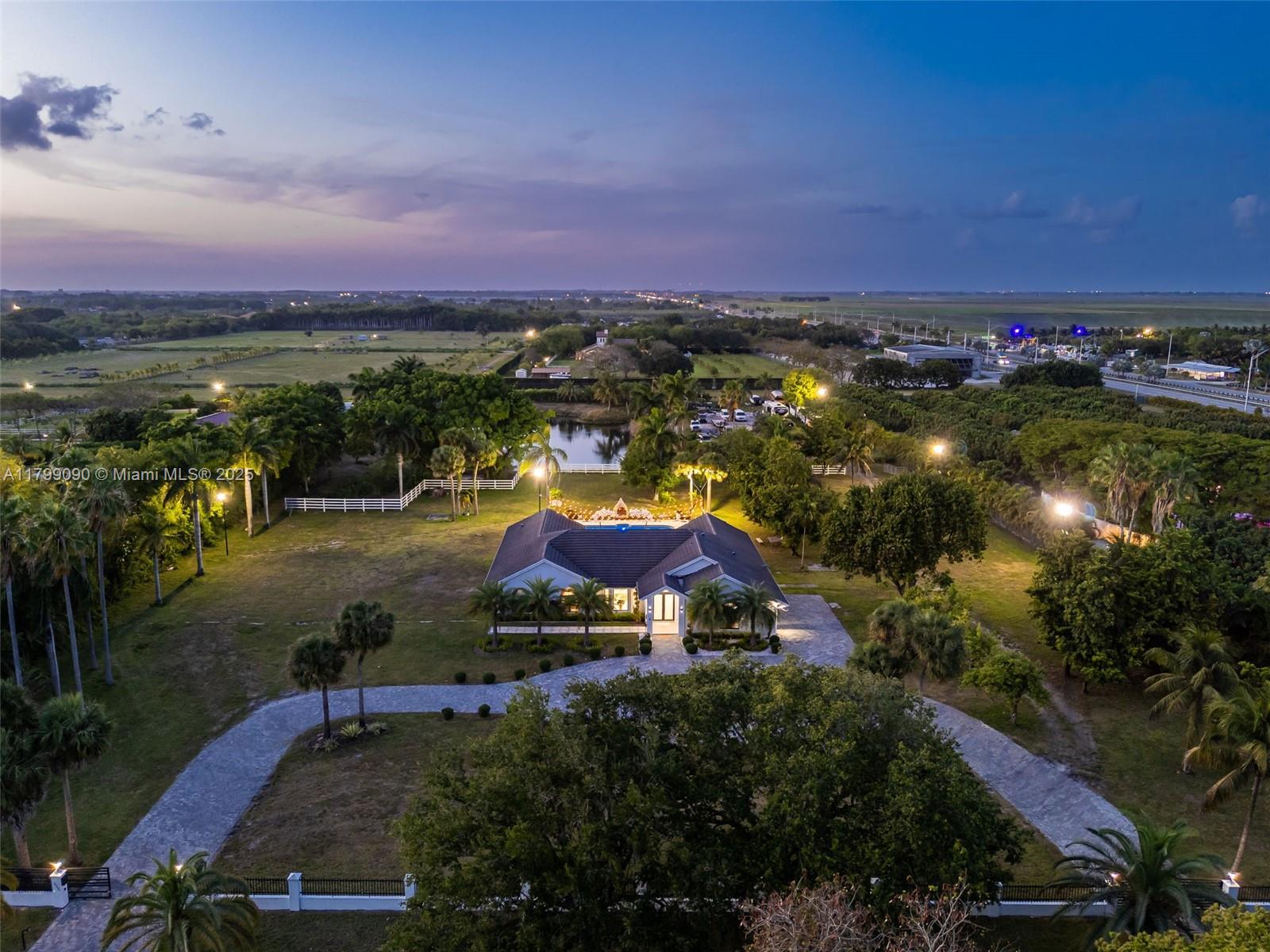 17795 SW 158th St Miami, FL 33187