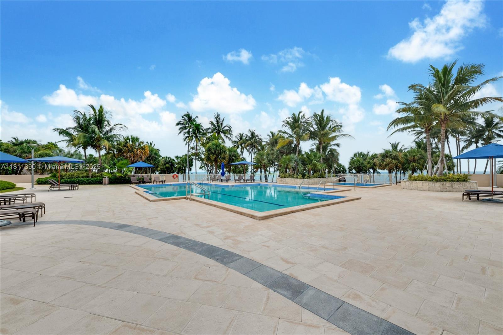 image Grove Isle Condo25