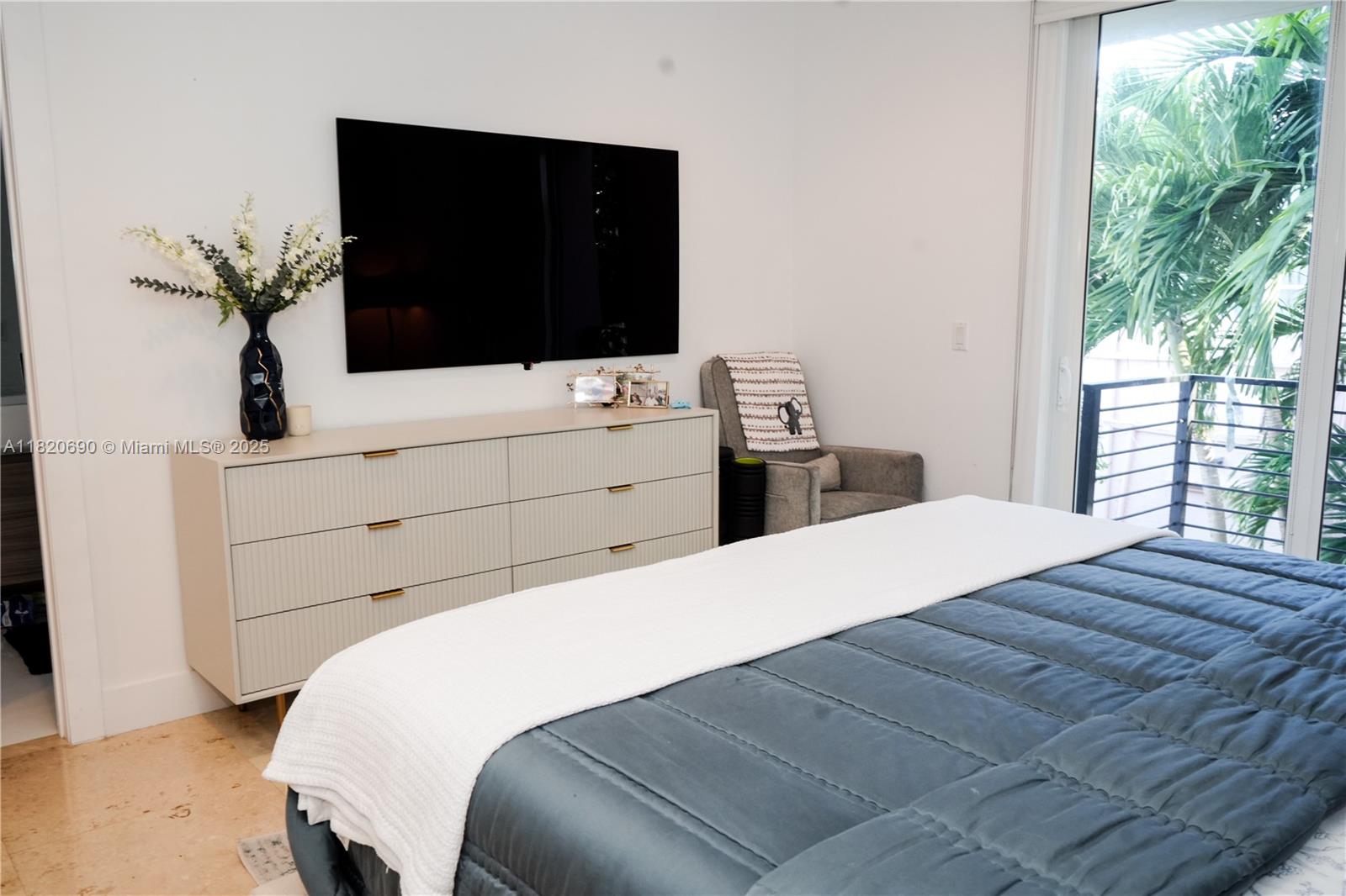 2836 W Trade Ave #2836 Miami, FL 33133