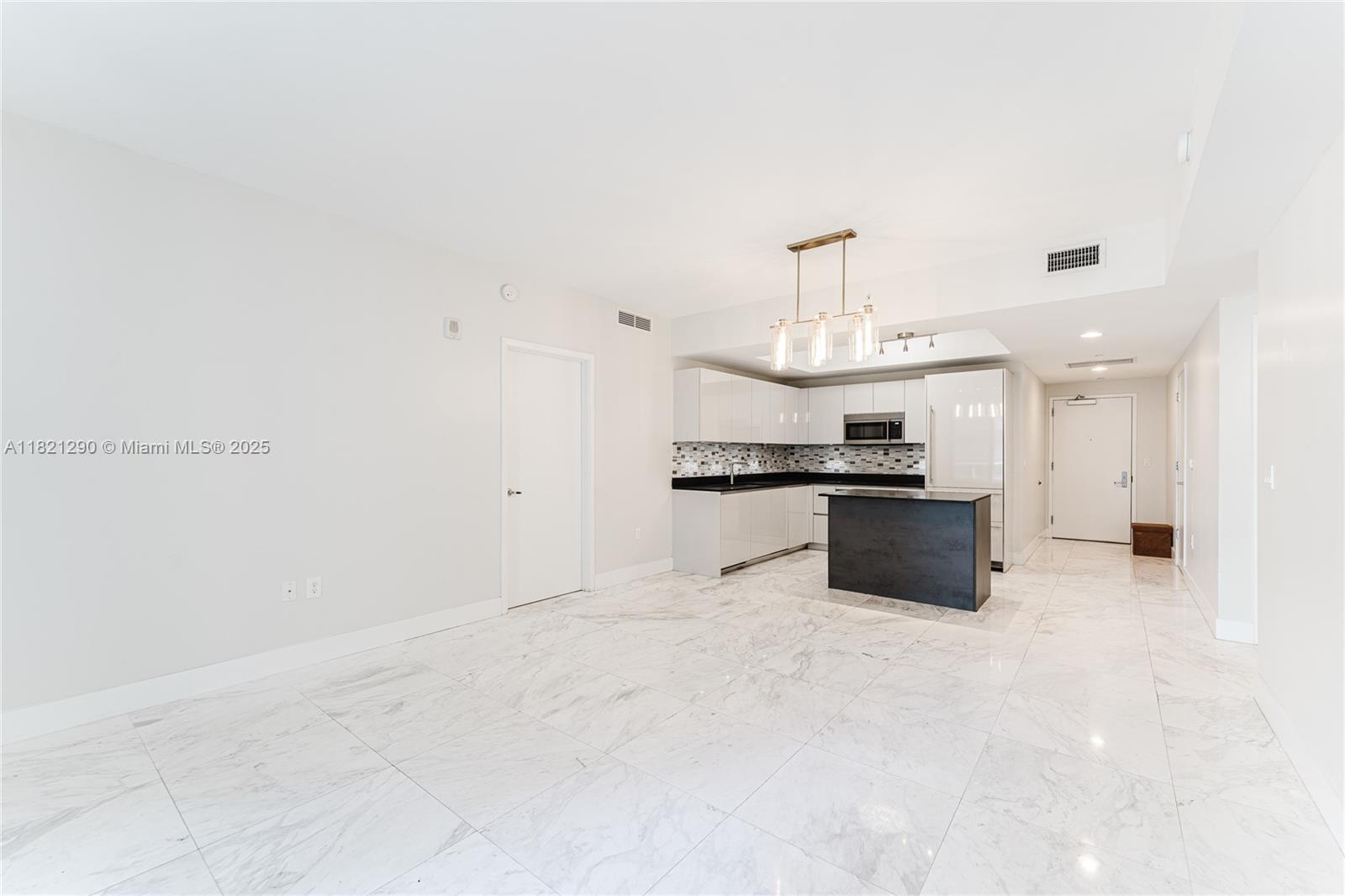 image !010 Brickell7