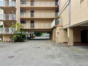 1085 W 68th St #307