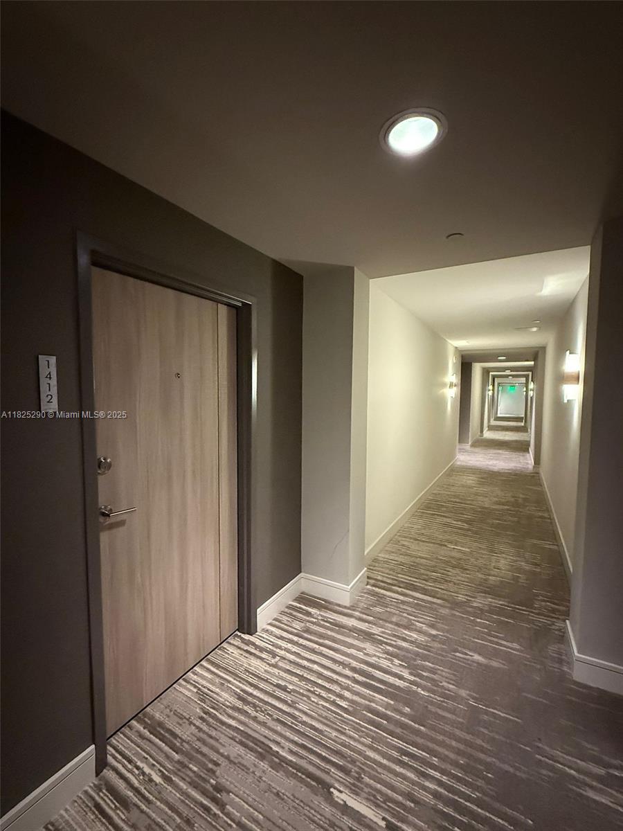 ,Miami Beach, FL 33139