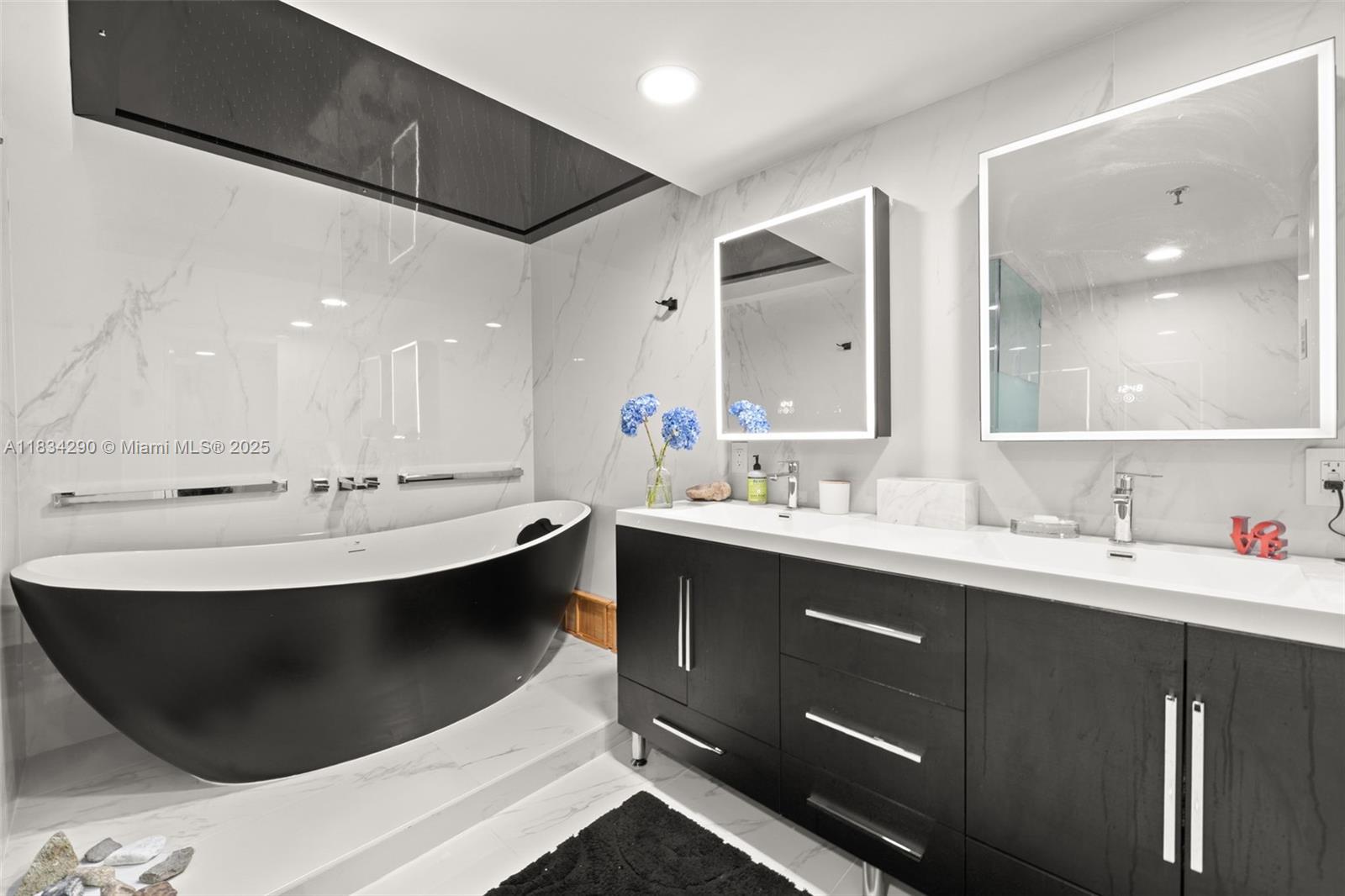 9 Island Ave #406 Miami Beach, FL 33139