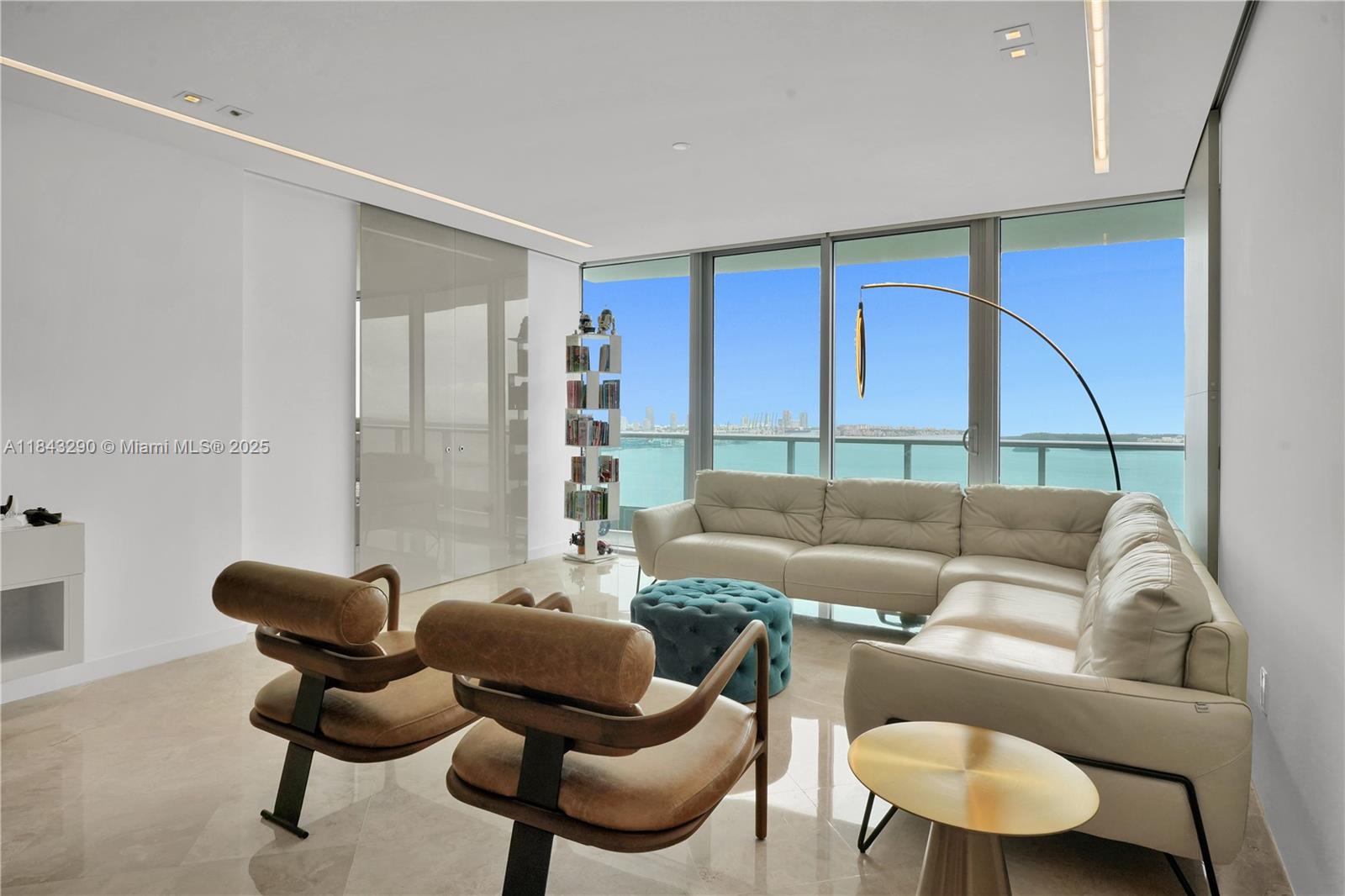 image Jade Residences11