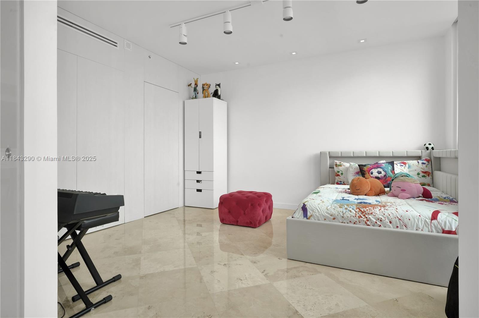 image Jade Residences15