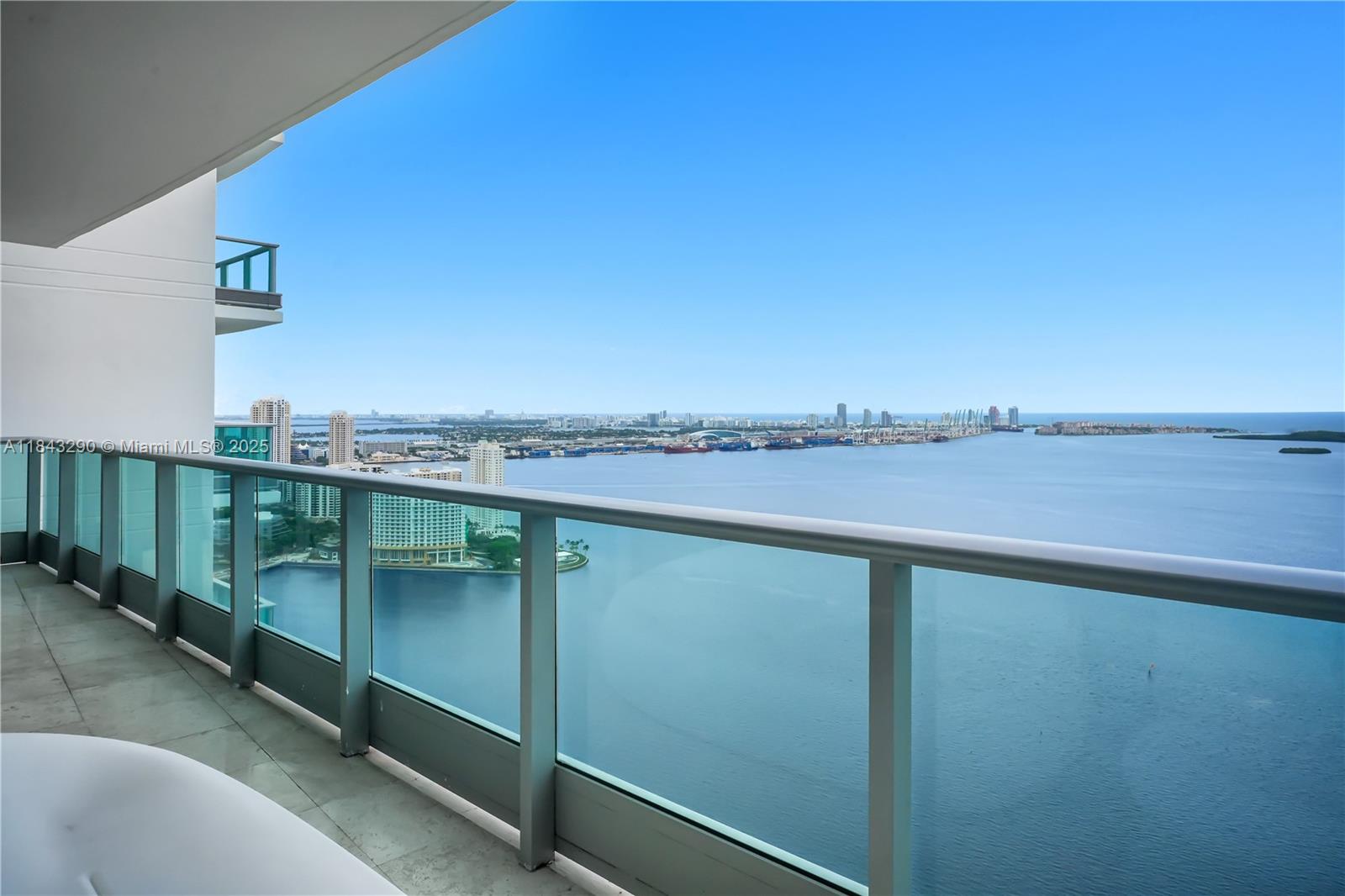 image Jade Residences20