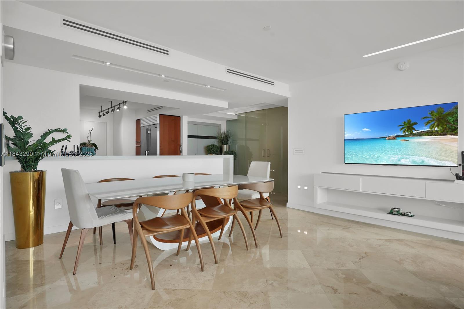 image Jade Residences6