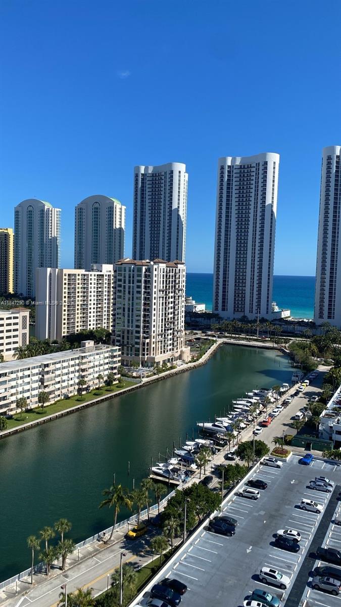 300 Bayview Dr #1901,Sunny Isles Beach, FL 33160