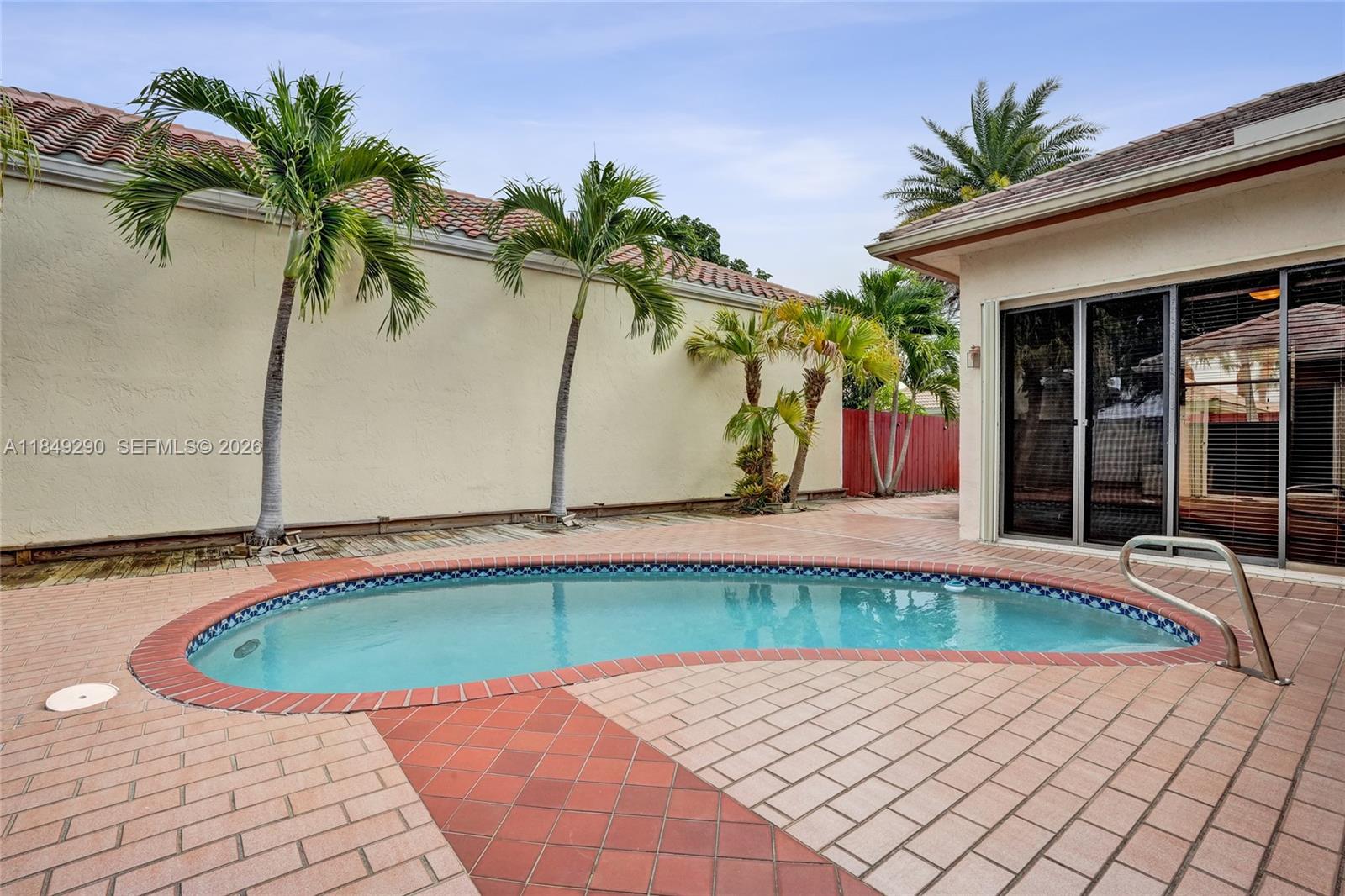 212 Citrus Trl Boynton Beach, FL 33436