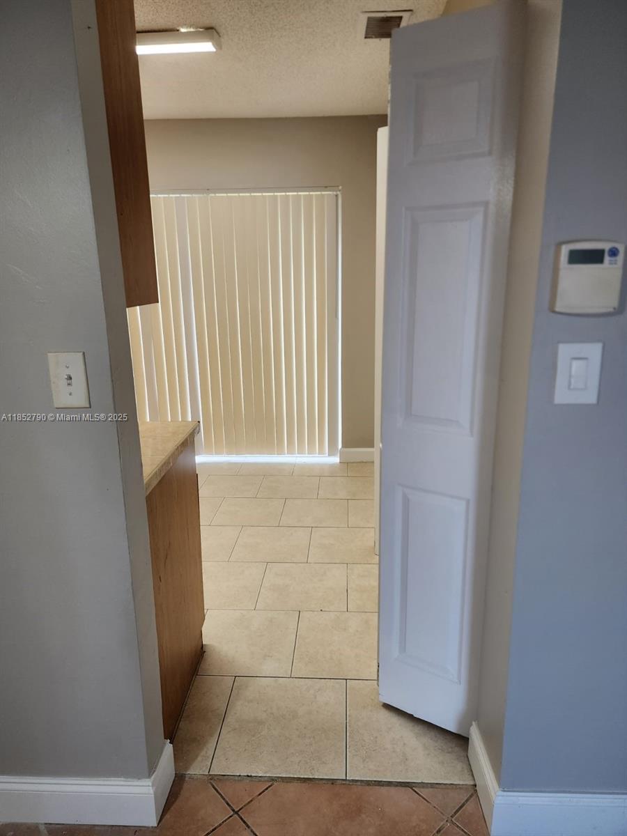 10521 SW 207th St #House Cutler Bay, FL 33189