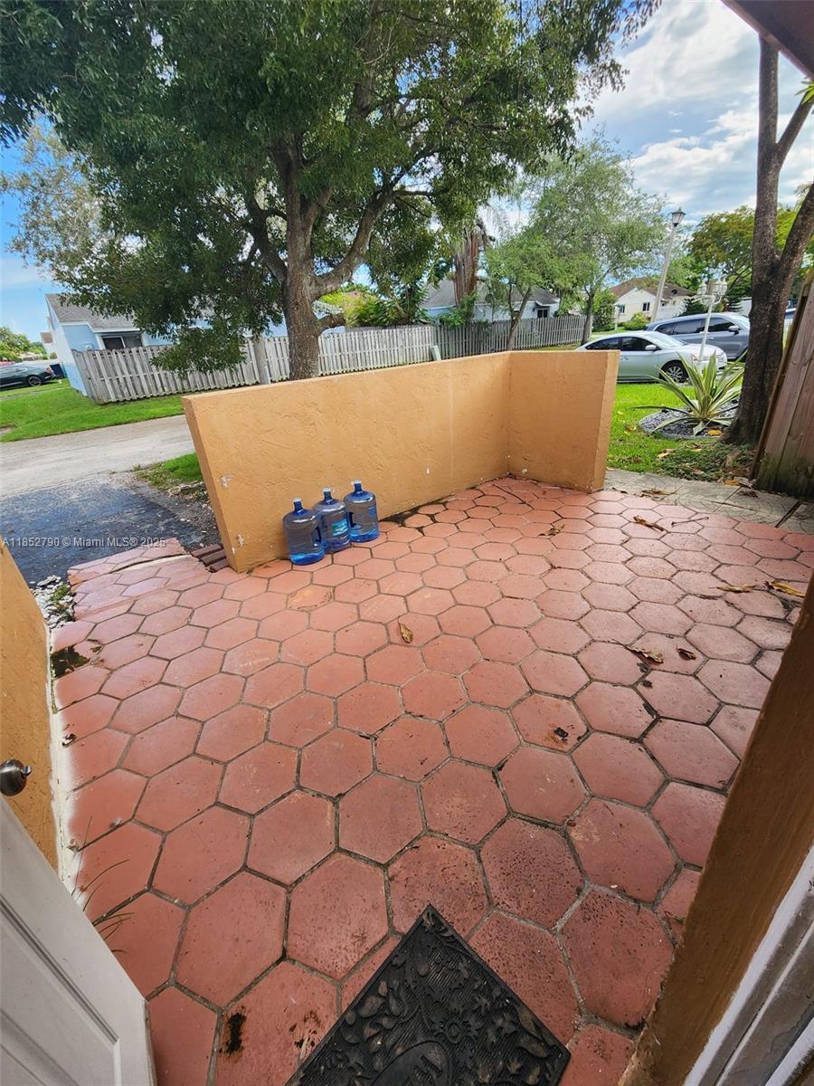 10521 SW 207th St #House Cutler Bay, FL 33189