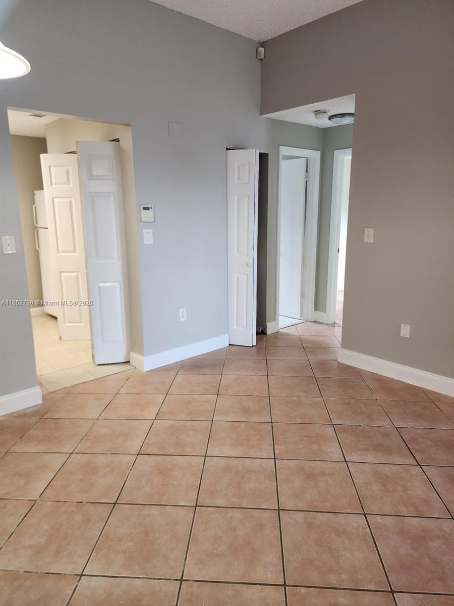 10521 SW 207th St #House Cutler Bay, FL 33189