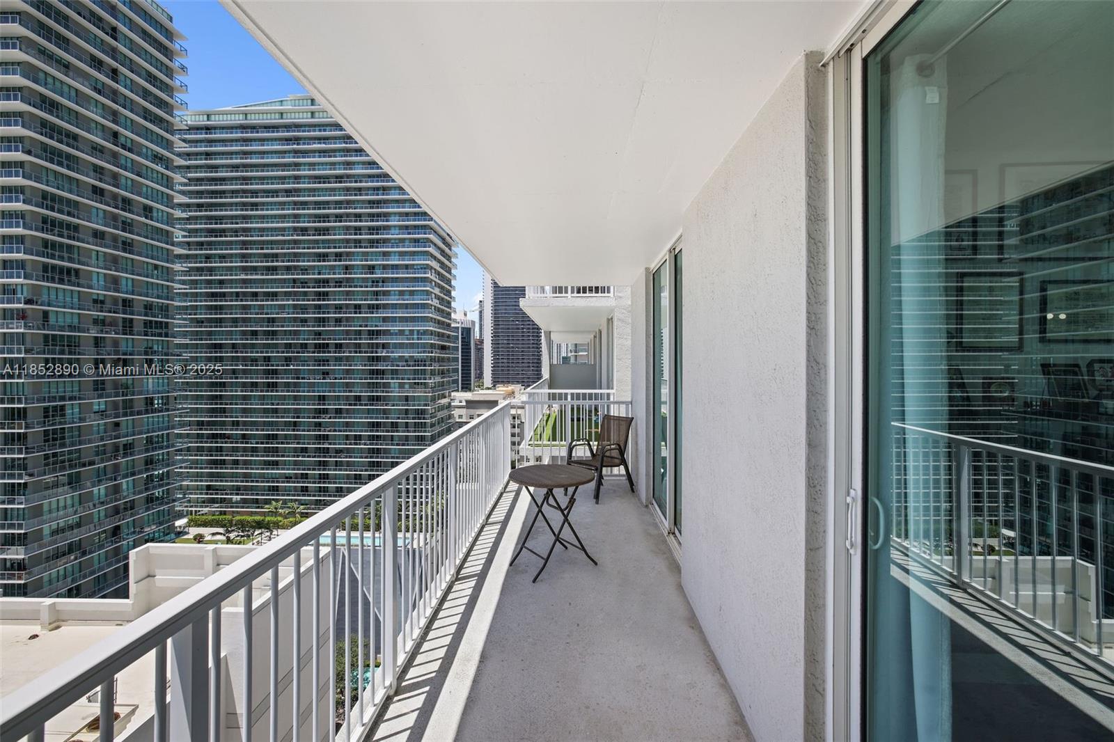 image Vue At Brickell17