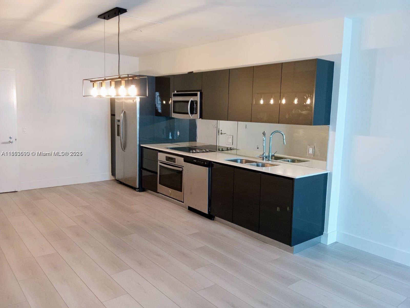 image Mybrickell Condo4