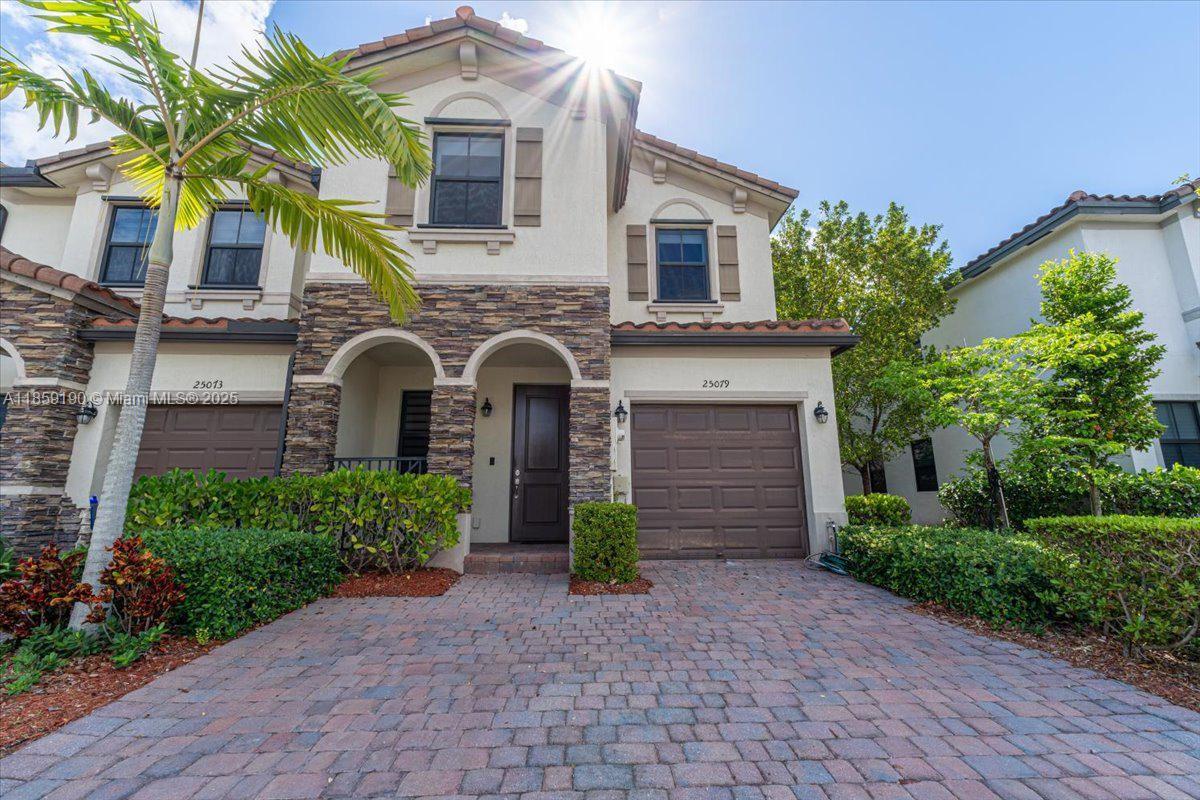 25079 SW 114th Ct