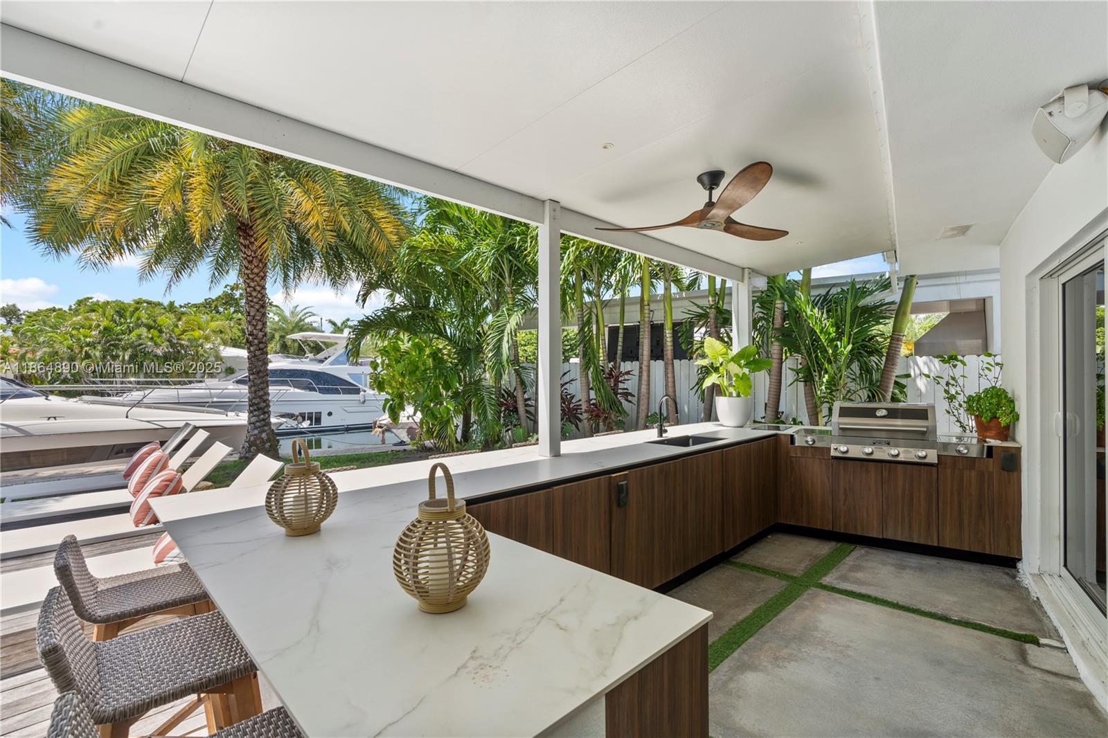 12910 Auralia Rd North Miami, FL 33181