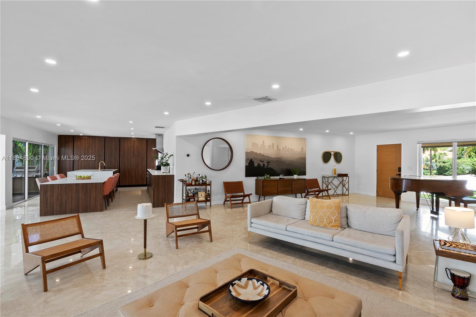 12910 Auralia Rd North Miami, FL 33181