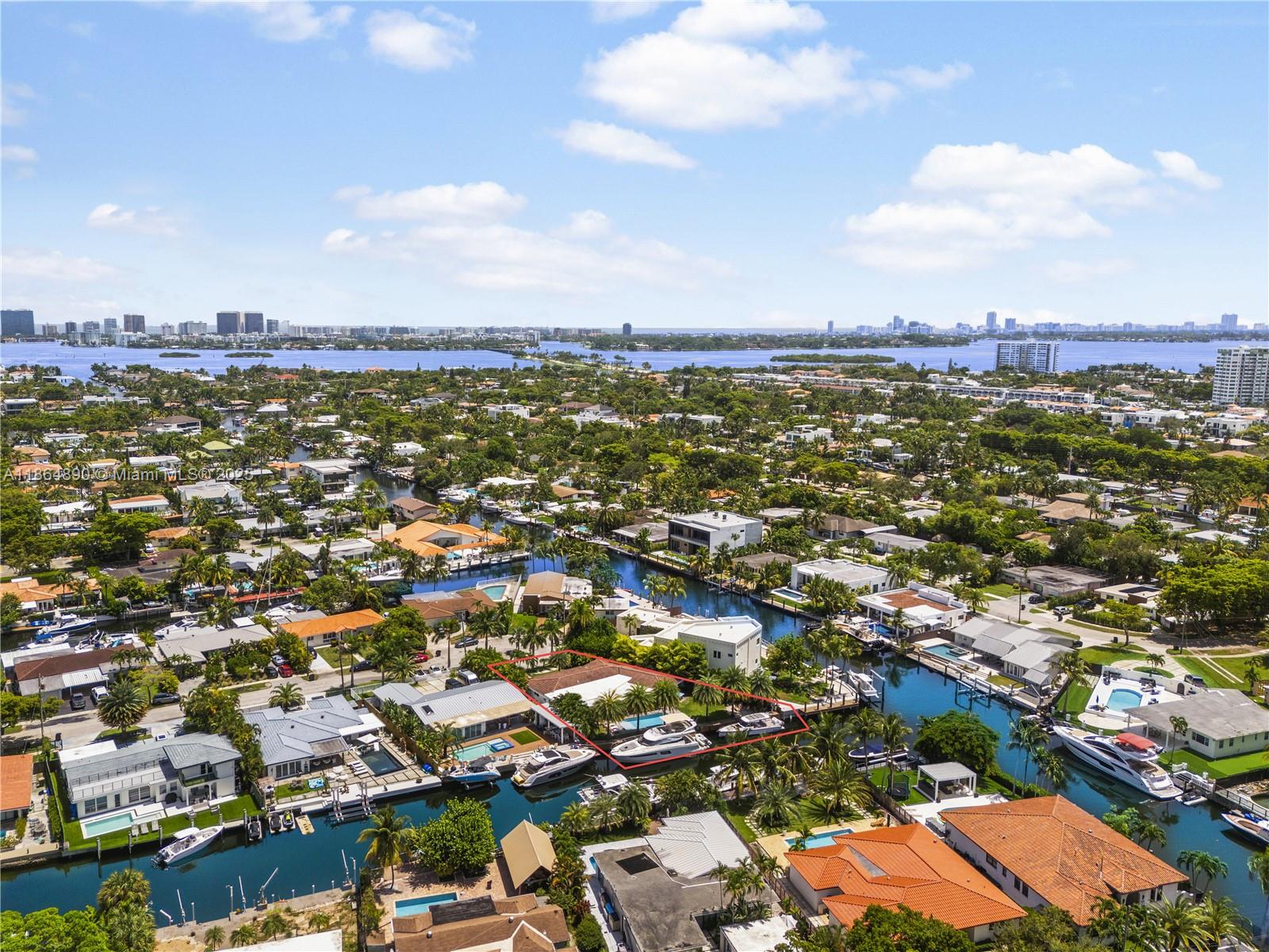 12910 Auralia Rd North Miami, FL 33181