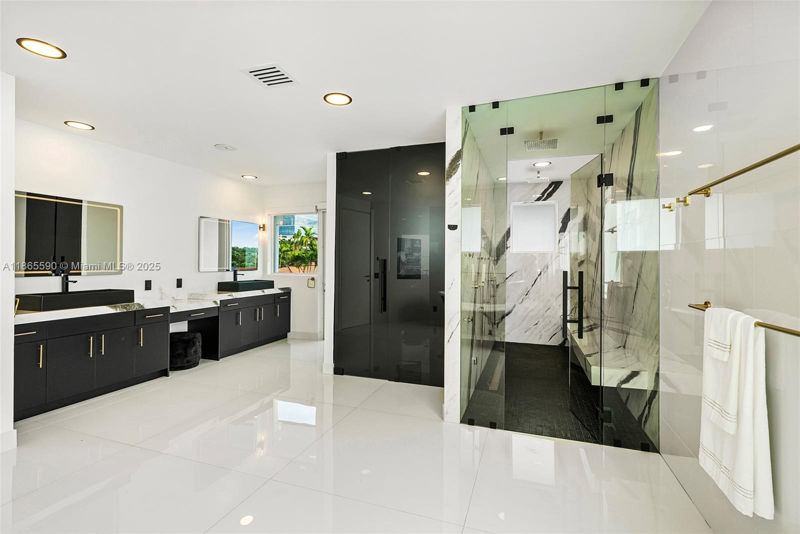 3251 NE 164th St North Miami Beach, FL 33160