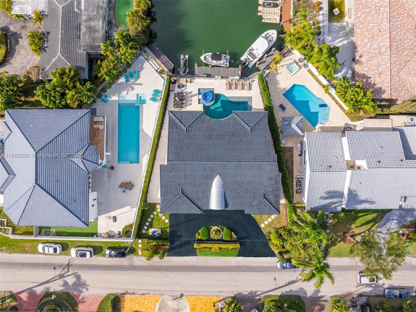 3251 NE 164th St North Miami Beach, FL 33160