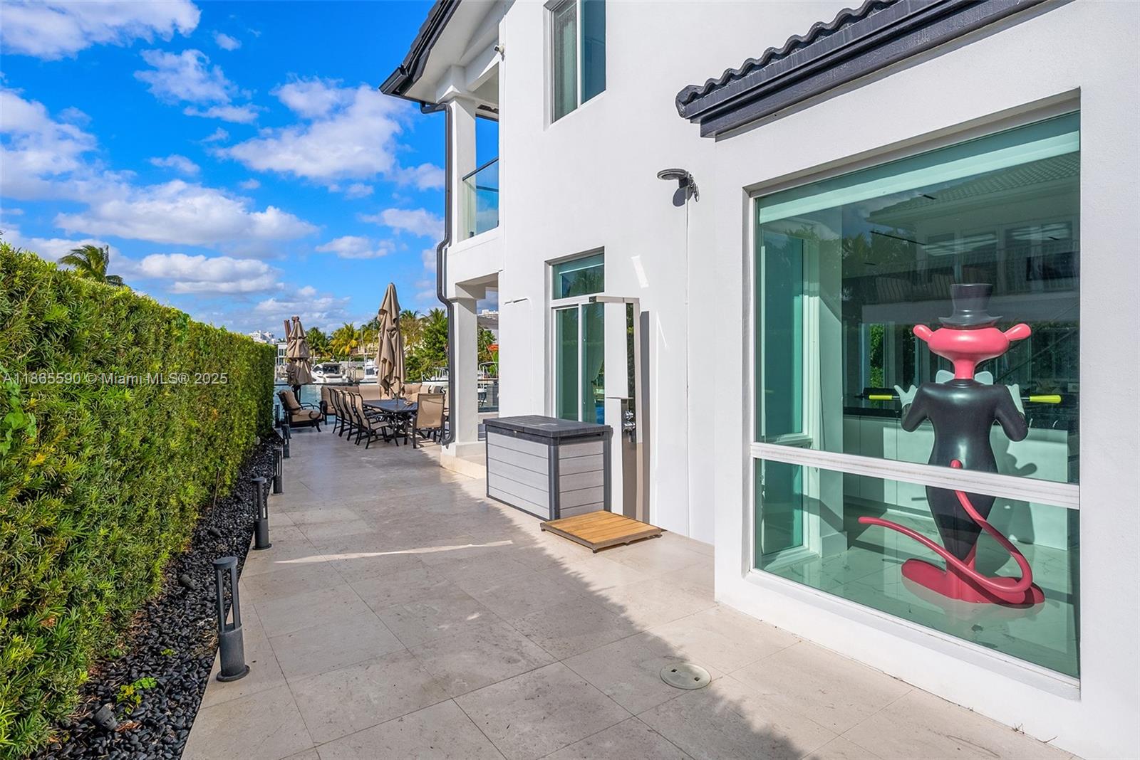 3251 NE 164th St North Miami Beach, FL 33160