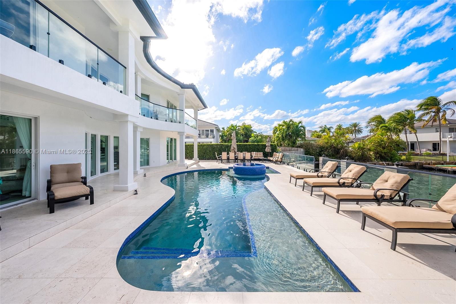 3251 NE 164th St North Miami Beach, FL 33160