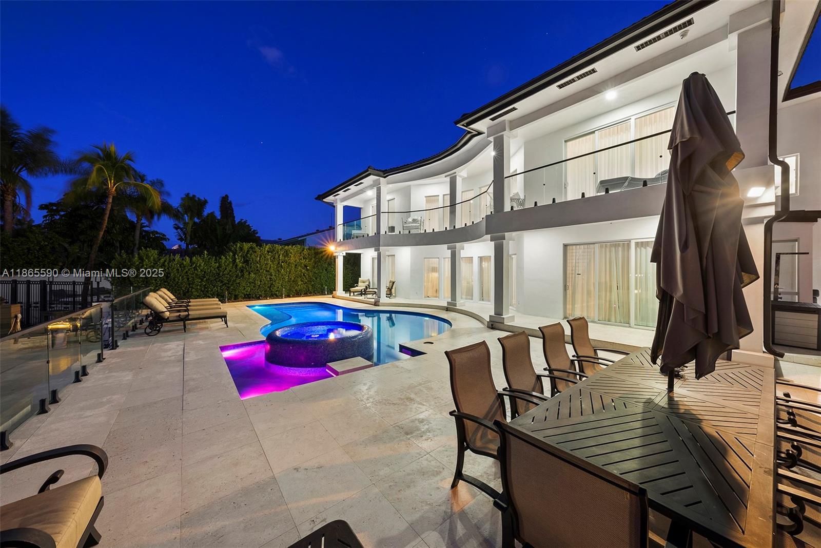 3251 NE 164th St North Miami Beach, FL 33160