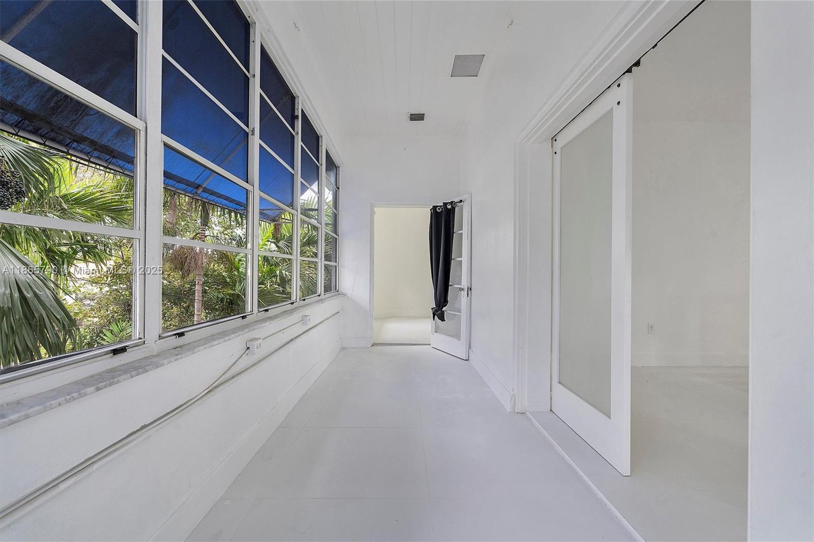 600 91st St #- Surfside, FL 33154