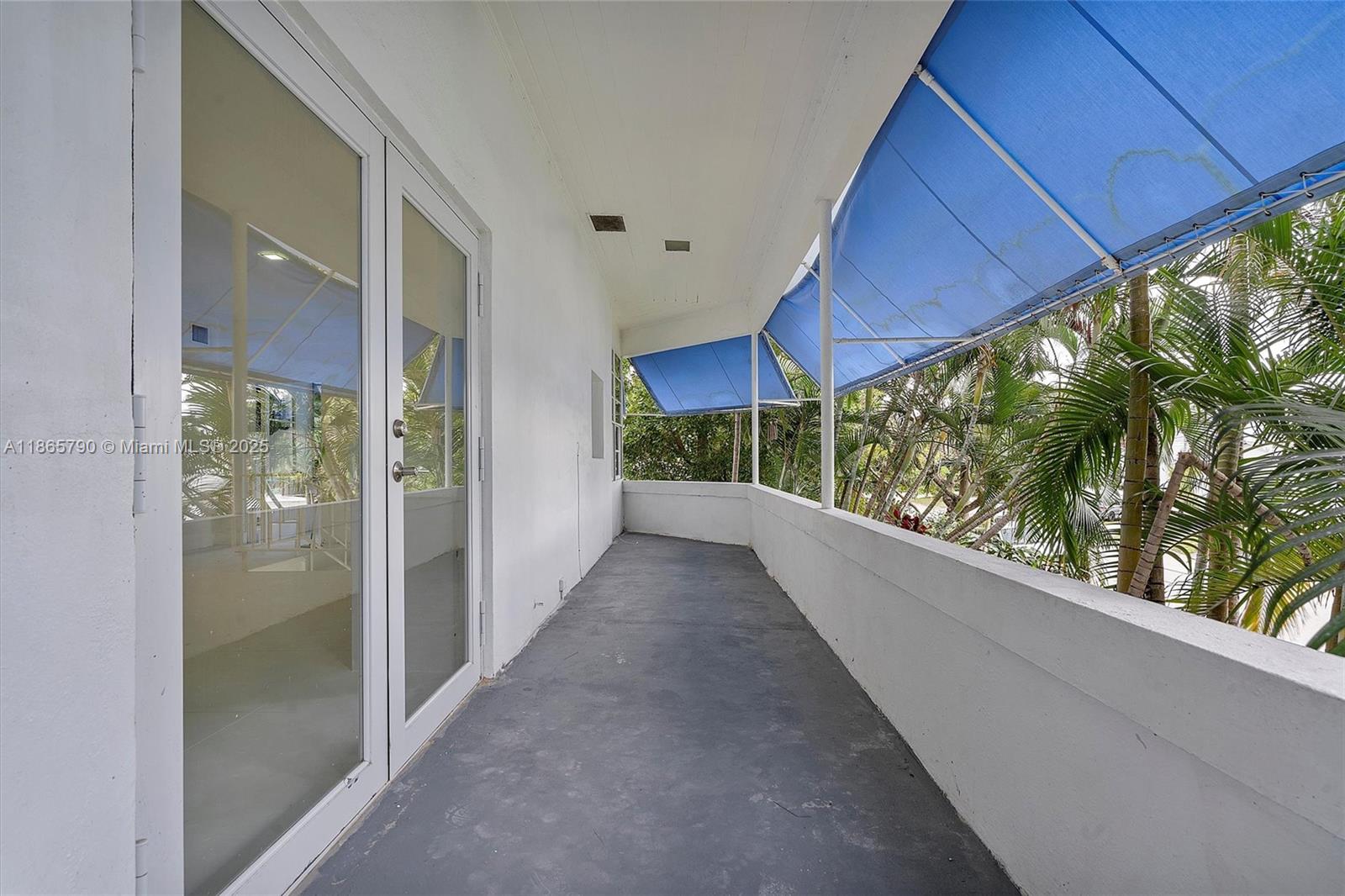 600 91st St #- Surfside, FL 33154