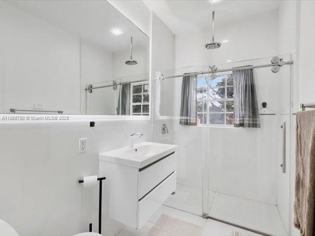 600 91st St #- Surfside, FL 33154