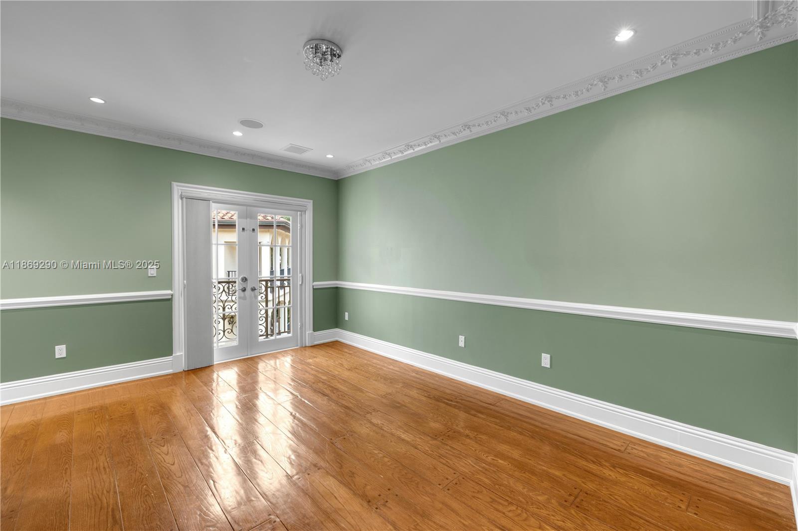 13671 Deering Bay Dr Coral Gables, FL 33158