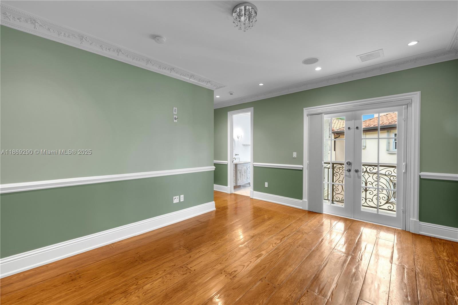 13671 Deering Bay Dr Coral Gables, FL 33158