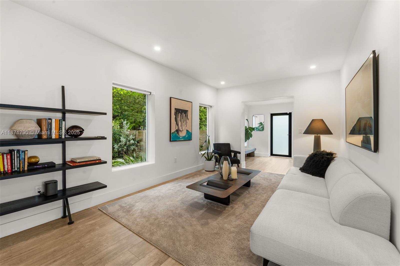 175 NW 44th St Miami, FL 33127