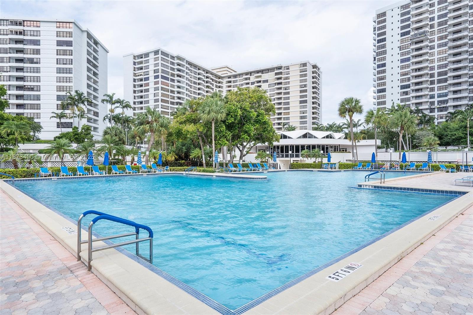 600 Three Iss Blvd #510