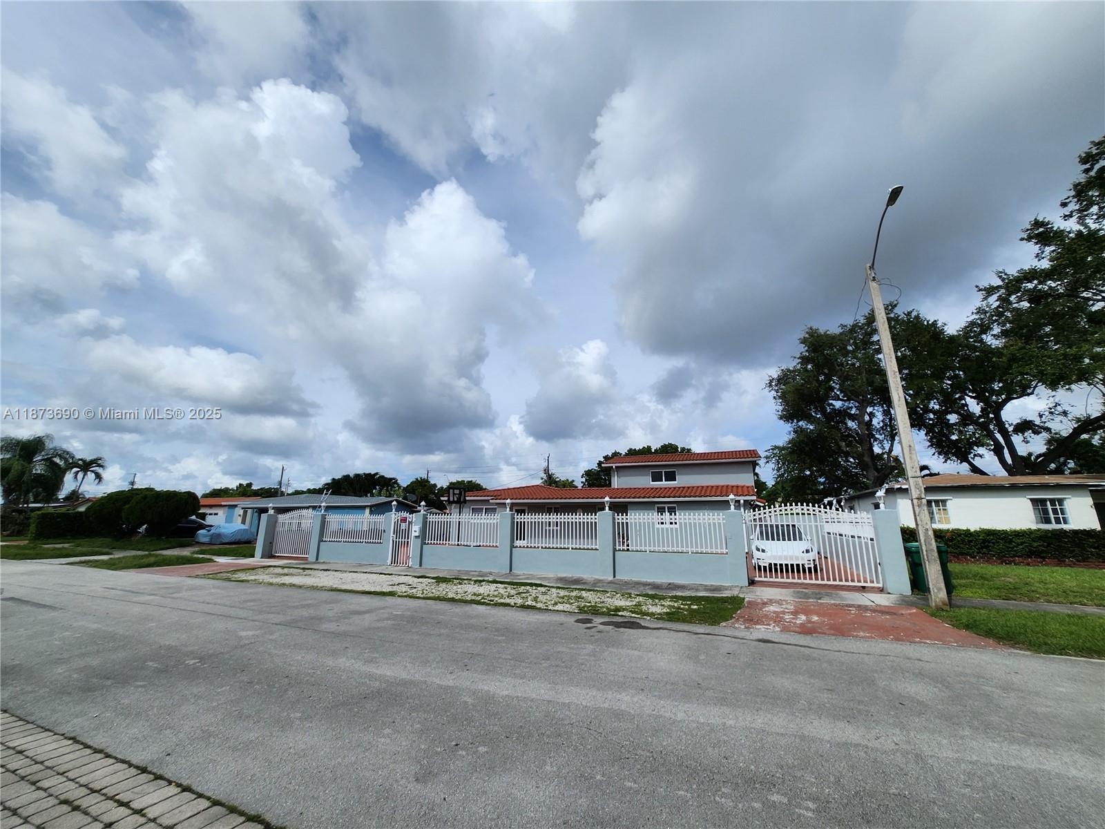 3620 SW 106th Ave