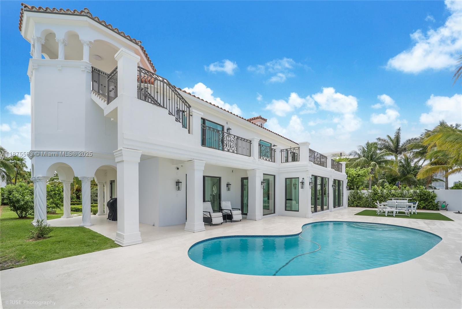 1001 N Venetian Dr Miami, FL 33139 1001 N Venetian Dr Miami, FL 33139