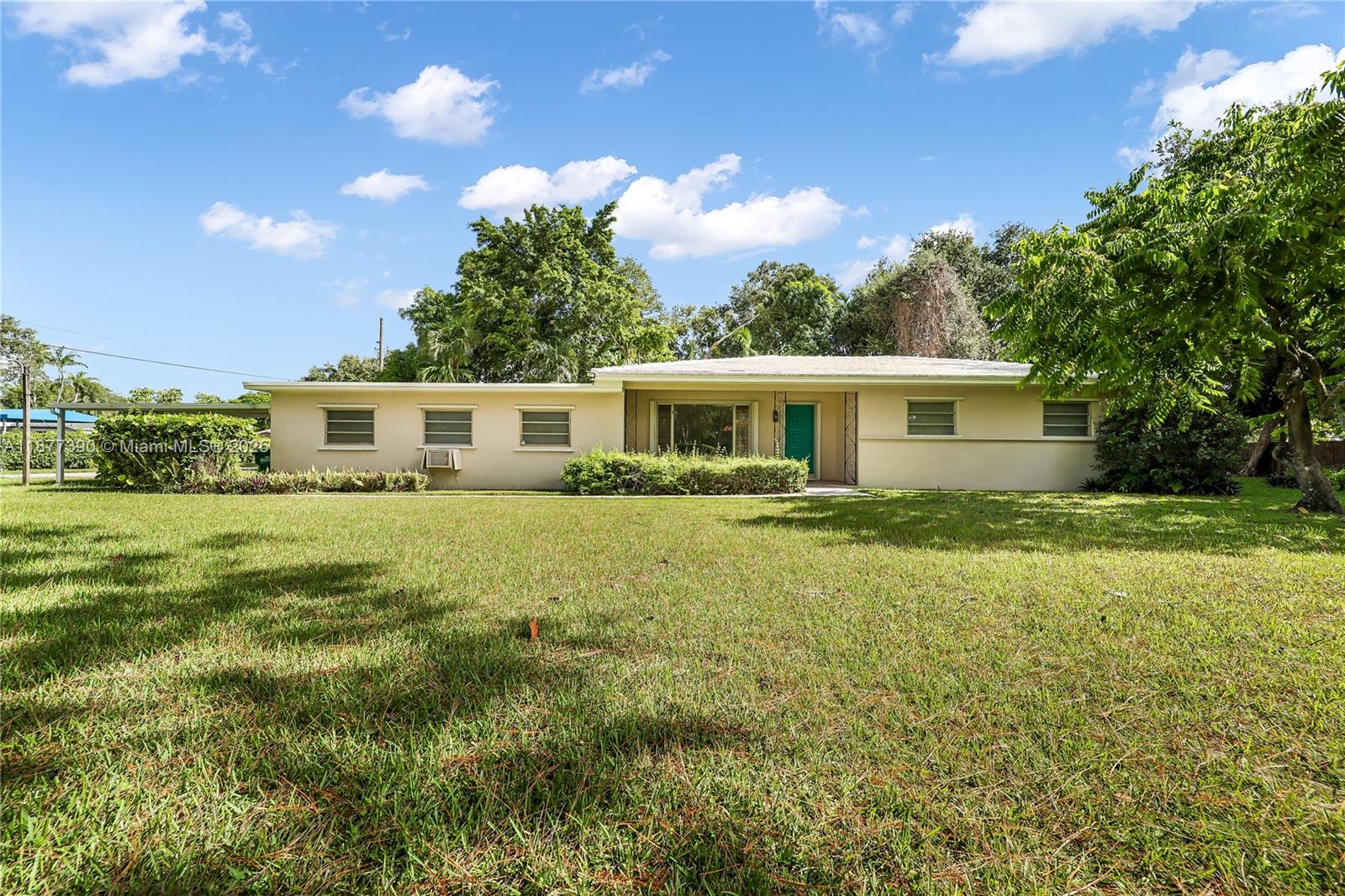 6445 SW 46th Ter