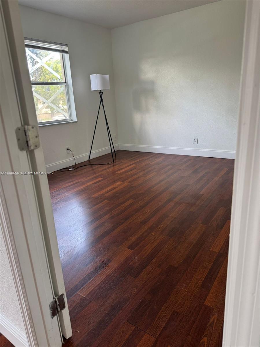 Undisclosed Address,Lauderhill, FL 33319