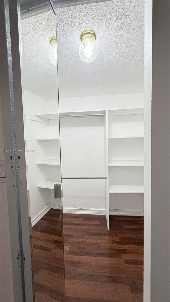 Undisclosed Address,Lauderhill, FL 33319