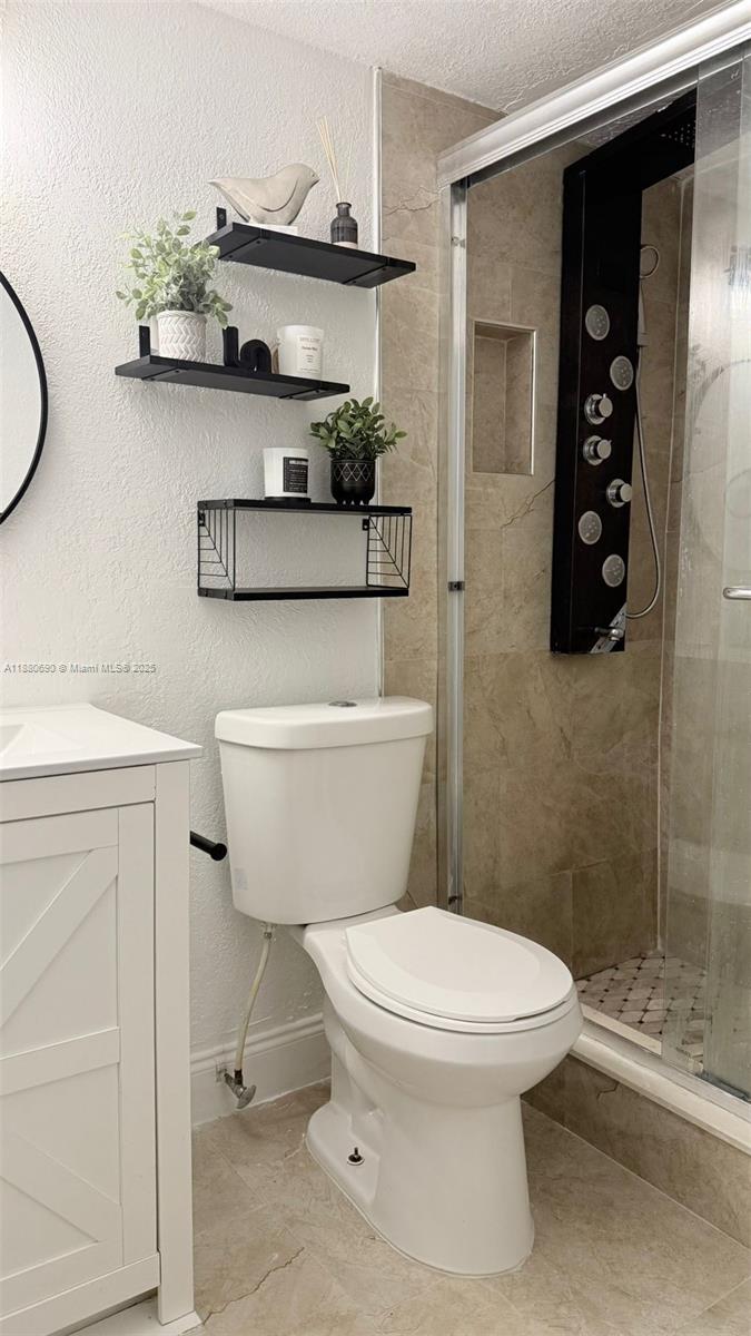 Undisclosed Address,Lauderhill, FL 33319