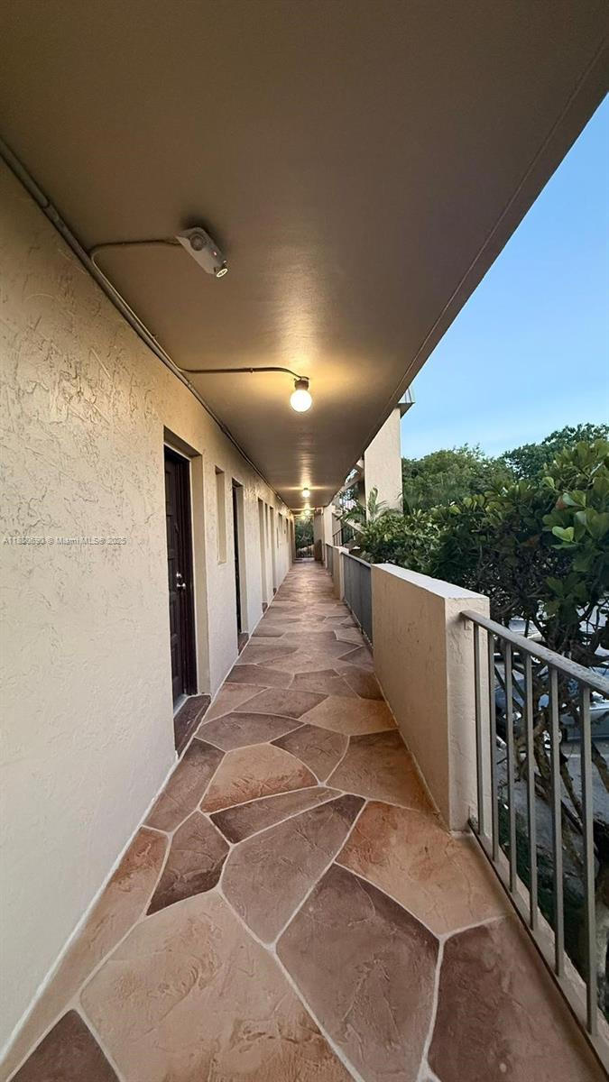 Undisclosed Address,Lauderhill, FL 33319