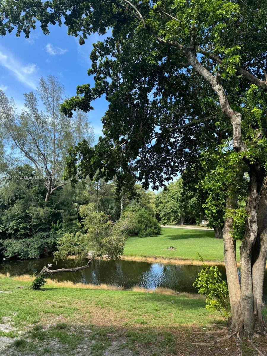 Undisclosed Address,Lauderhill, FL 33319