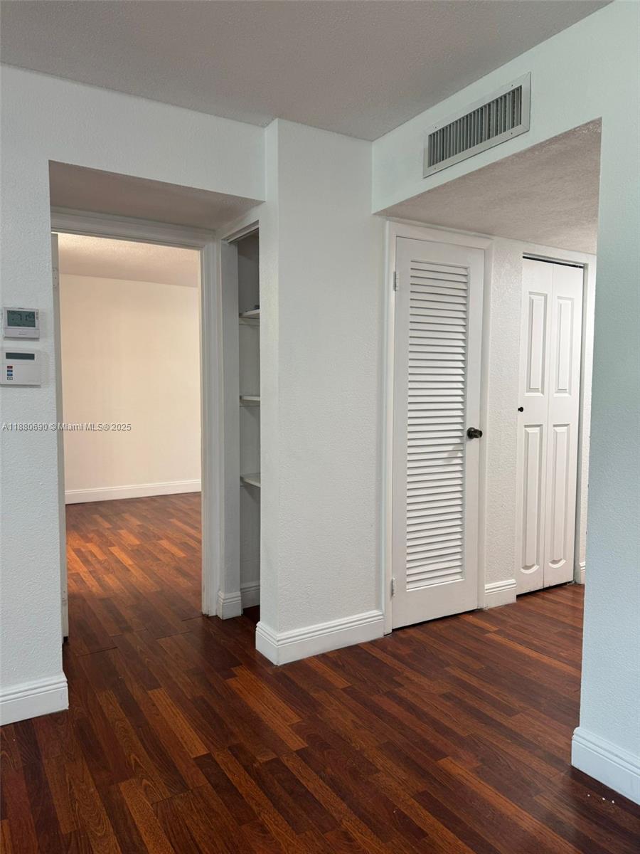 Undisclosed Address,Lauderhill, FL 33319