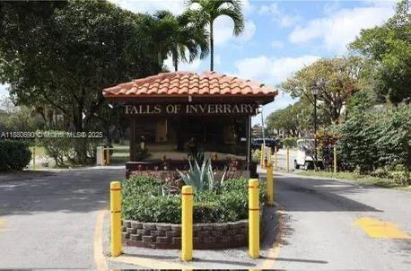 Undisclosed Address,Lauderhill, FL 33319