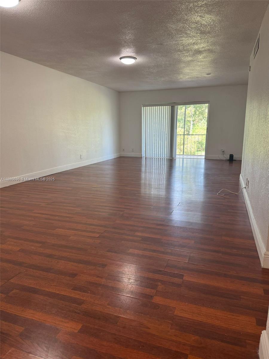 Undisclosed Address,Lauderhill, FL 33319