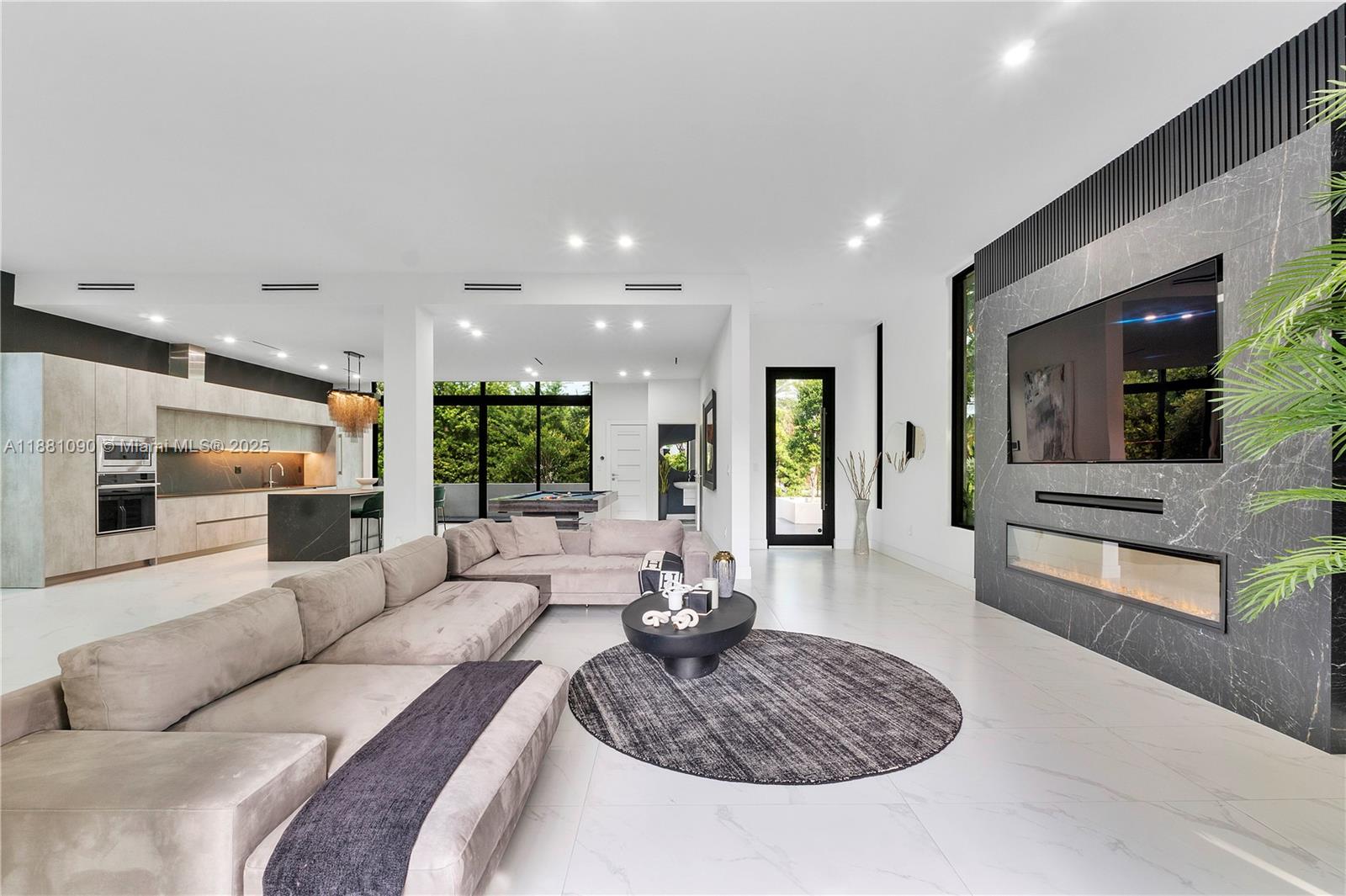 4364 Alton Rd Miami Beach, FL 33140 4364 Alton Rd Miami Beach, FL 33140