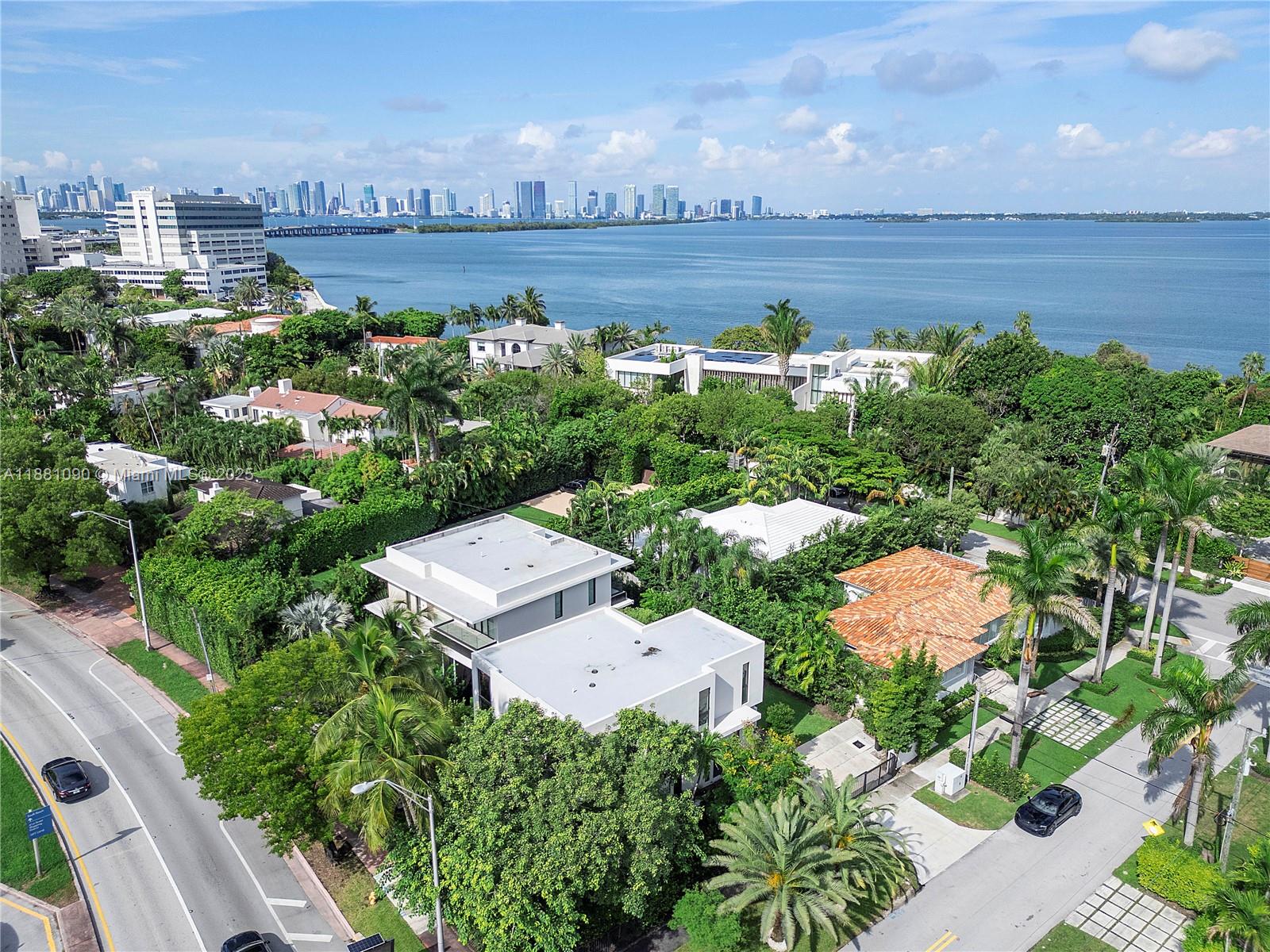4364 Alton Rd Miami Beach, FL 33140 4364 Alton Rd Miami Beach, FL 33140