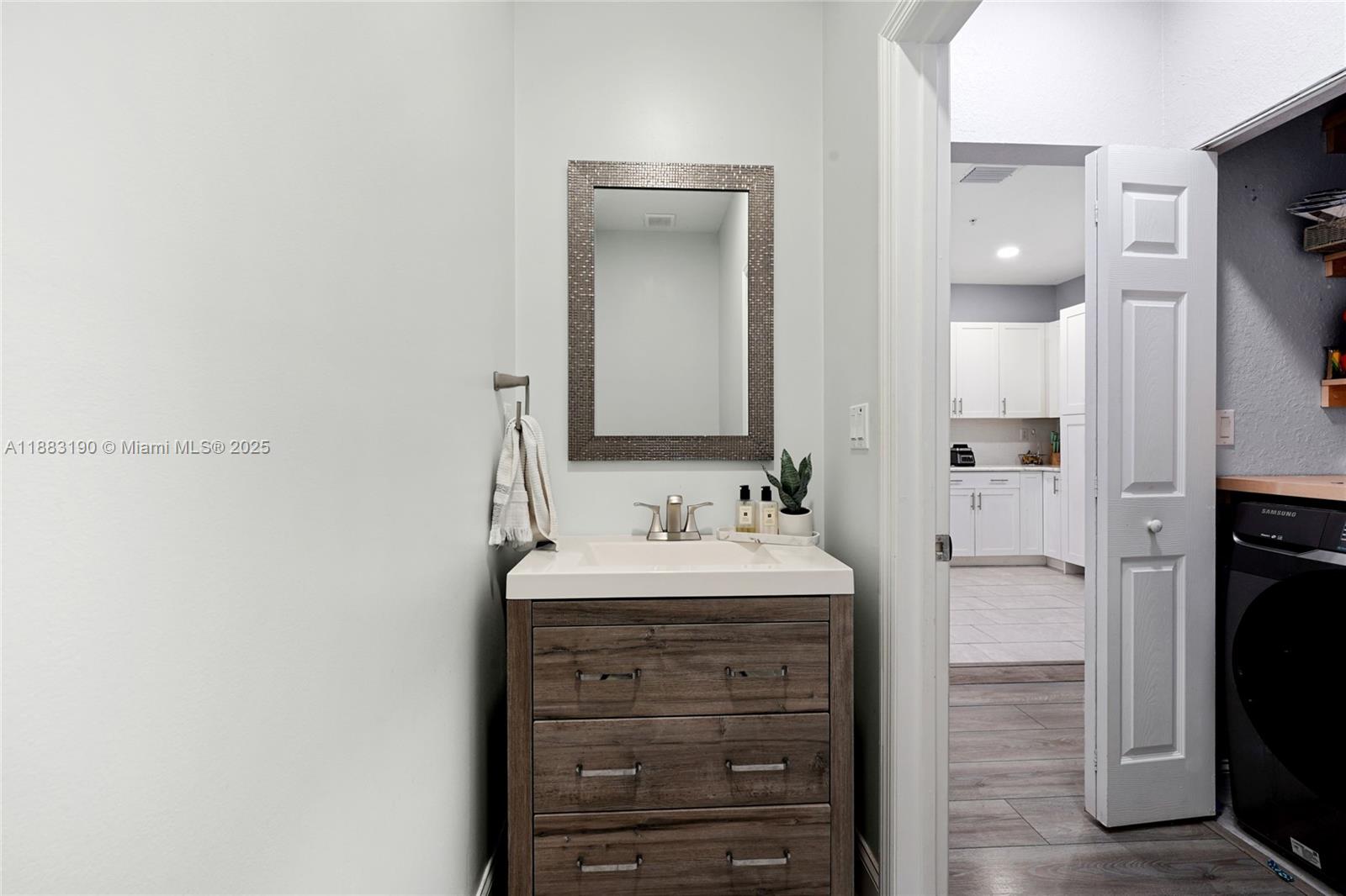 156 SW 185th Way Pembroke Pines, FL 33029